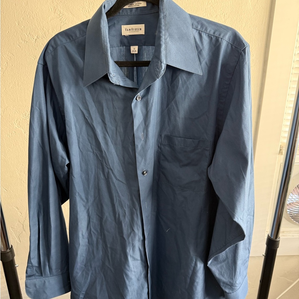 Van Heusen Men's Classic Navy Dress Shirt
